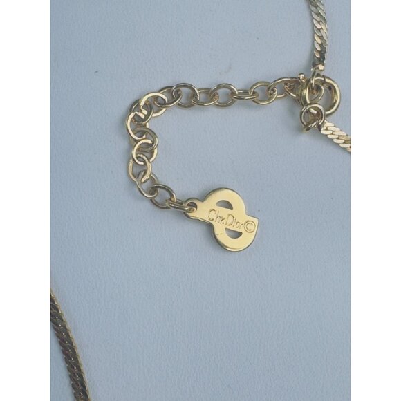 Vintage Christian Dior Gold-Tone Necklace With V-Shape Crystal Accents & Adjusta - Picture 8 of 9